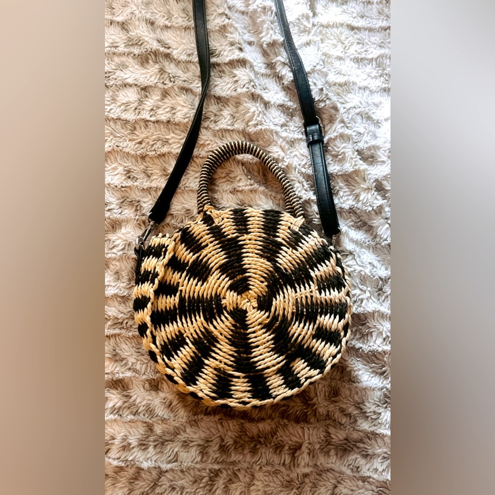Adorable MMS shoulder back with zipper